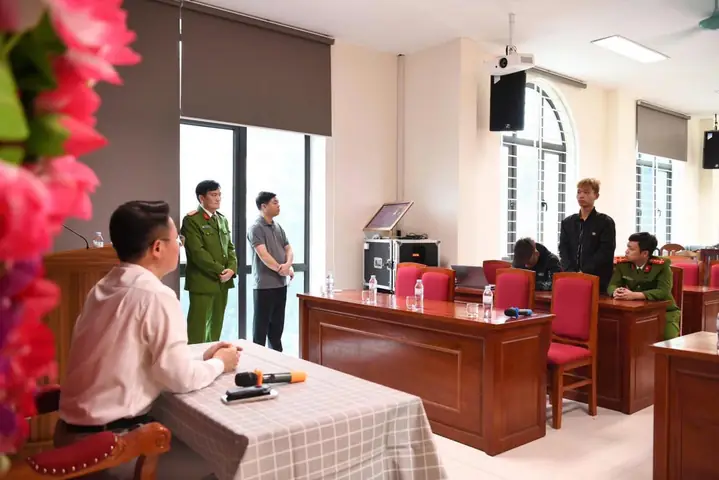 Tướng Người Có Cánh Tay Dài