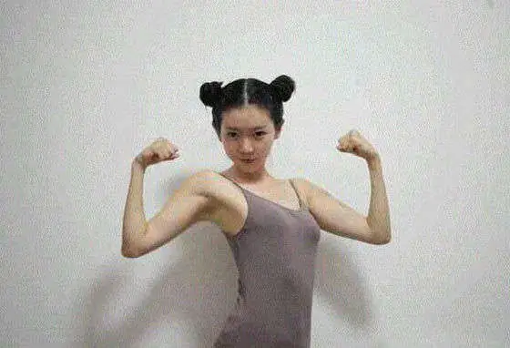 Tướng Phụ Nữ Bắp Tay To Tướng Phụ Nữ Bắp Tay To