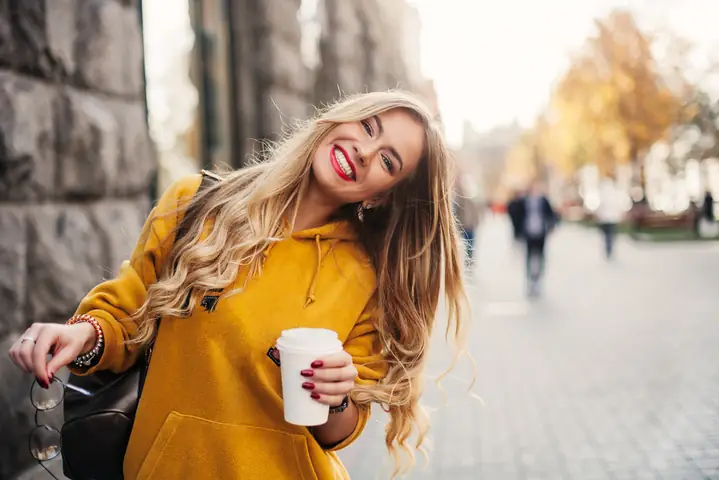 Tướng Phụ Nữ Được Nhờ Chồng