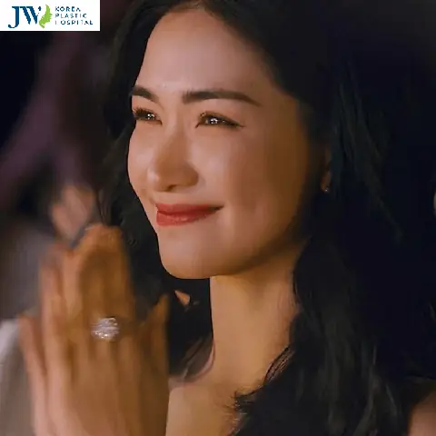 Tướng Phụ Nữ Mắt Ướt Tướng Phụ Nữ Mắt Ướt