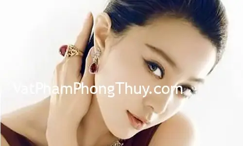 Tướng Tai Nhọn Lên Trên Tướng Tai Nhọn Lên Trên