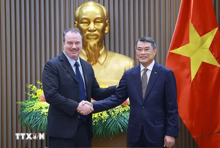 Tướng Tay Thương Mại