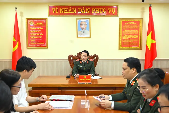 Tướng Tinh Con Cáo