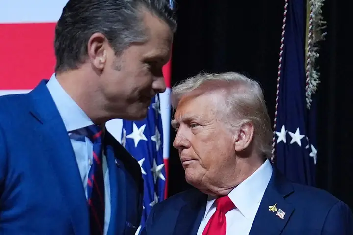 Xem Tướng Donald Trump